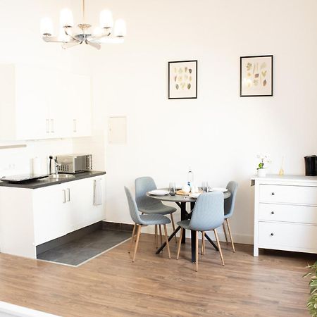 Apartment Wiesbaden Mitte, Zentral Am Park, Congresscenter 5 Min, Bahnhof 10Min 外观 照片