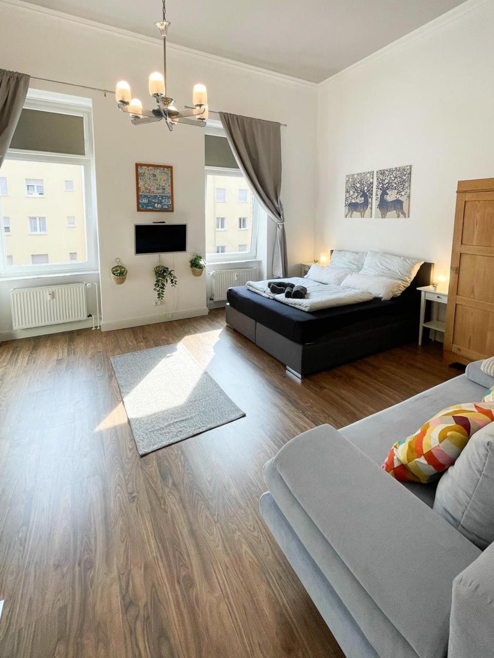 Apartment Wiesbaden Mitte, Zentral Am Park, Congresscenter 5 Min, Bahnhof 10Min 外观 照片
